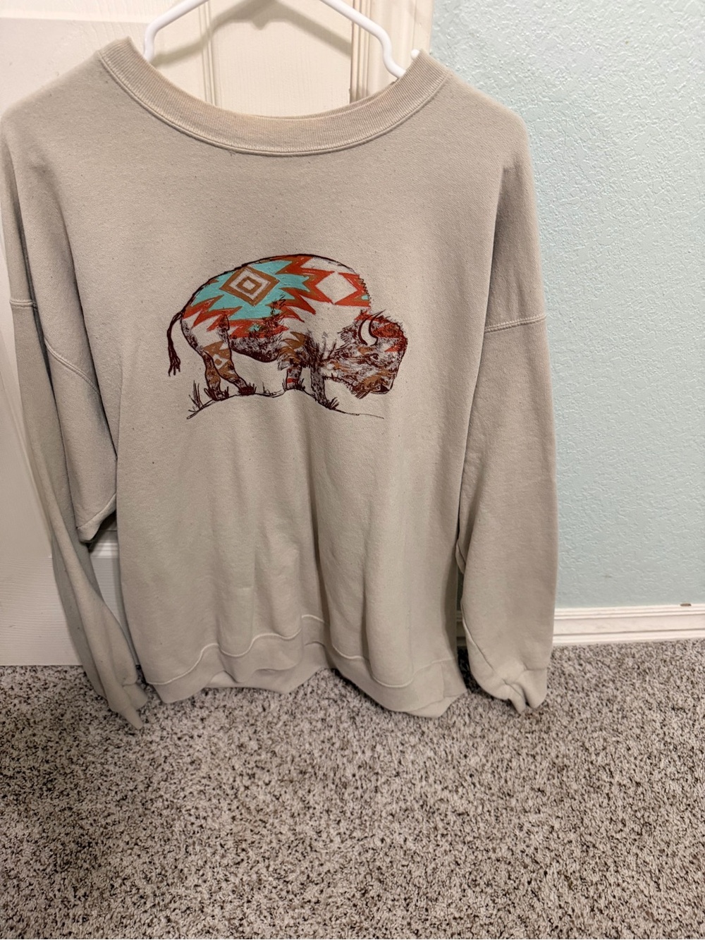 Oversized Southwestern Buffalo Graphic Crewneck Sweatshirt - Light Beige/Tan